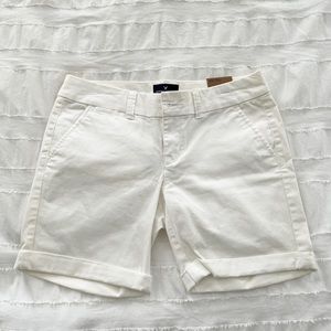 American Eagle White Bermuda Stretch Shorts Cuffed Hem 2